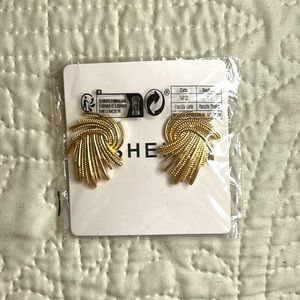 NWT Shein Gold Burst earrings.